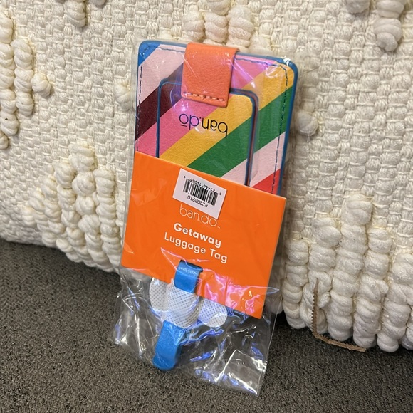 🌈 ban.do | Getaway Luggage Tag - Rainbow Stripe 🏷️🌈✈️ - Picture 6 of 6